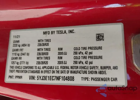2022 Tesla Model 3 Performance Dual Motor All-Wheel Drive z USA, uszkodzony, nr VIN 5YJ3E1EC7NF104808